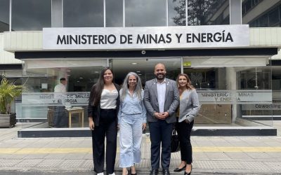 VISITAMOS EL MINISTERIO DE MINAS Y ENERGÍA